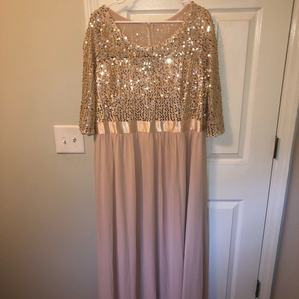 EVER PRETTY Sequin Dress 💖